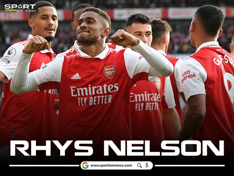 Nelson and Arsenal Team